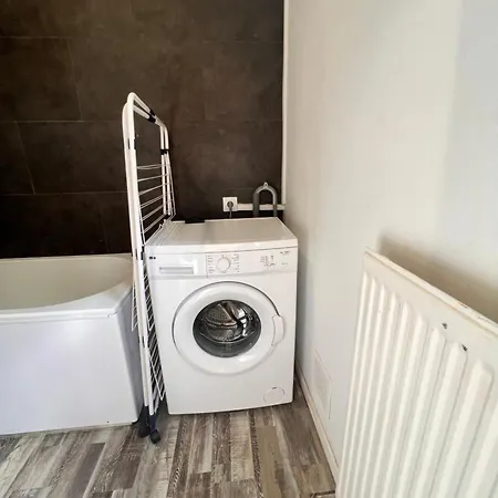 Joli Avec Cour Privee Appartement Duinkerke