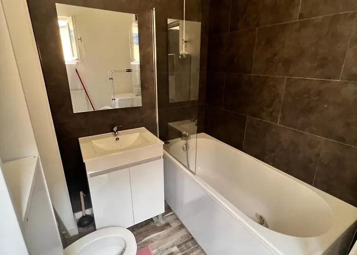 Joli Avec Cour Privee Appartement Duinkerke